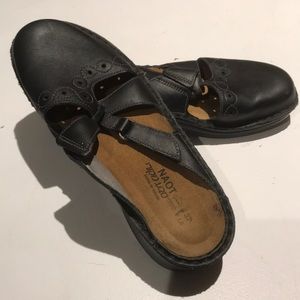 Naot leather sandals